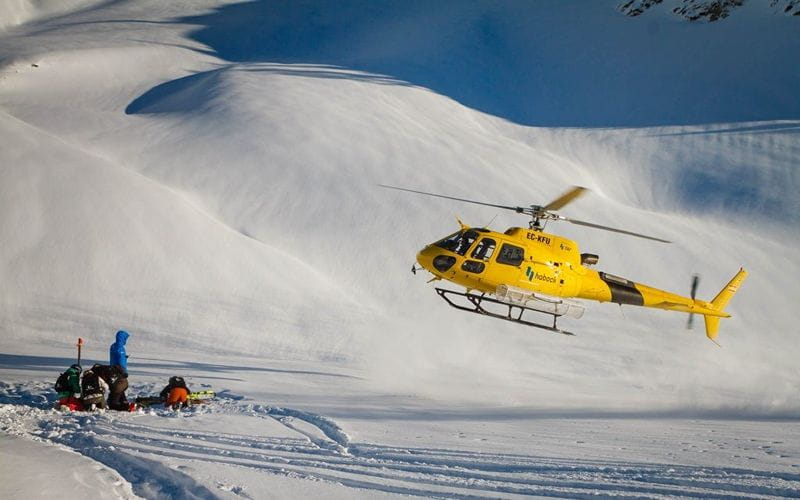 affordable-heli-skiing-pyrenees (1)
