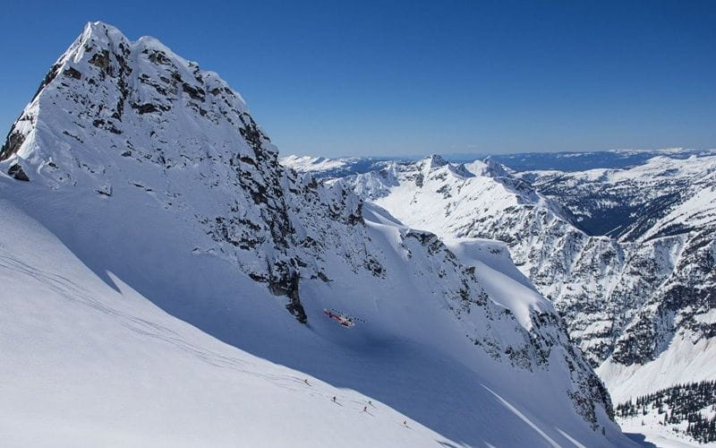 heli-skiing-bc-prices-canadian-skiing (1)